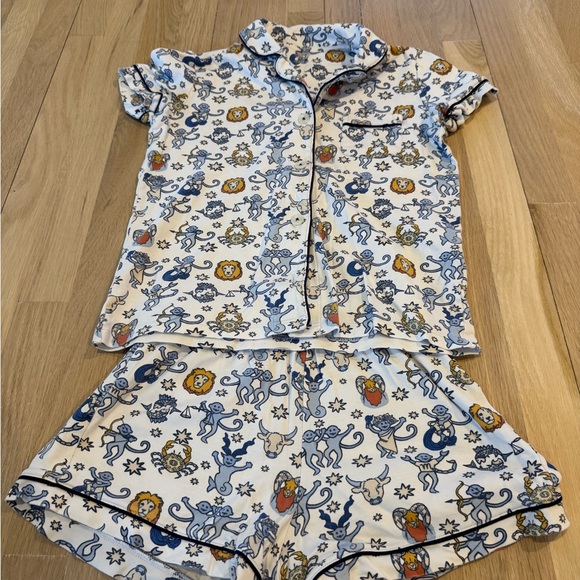 Roller Rabbit PJs - Picture 1 of 4